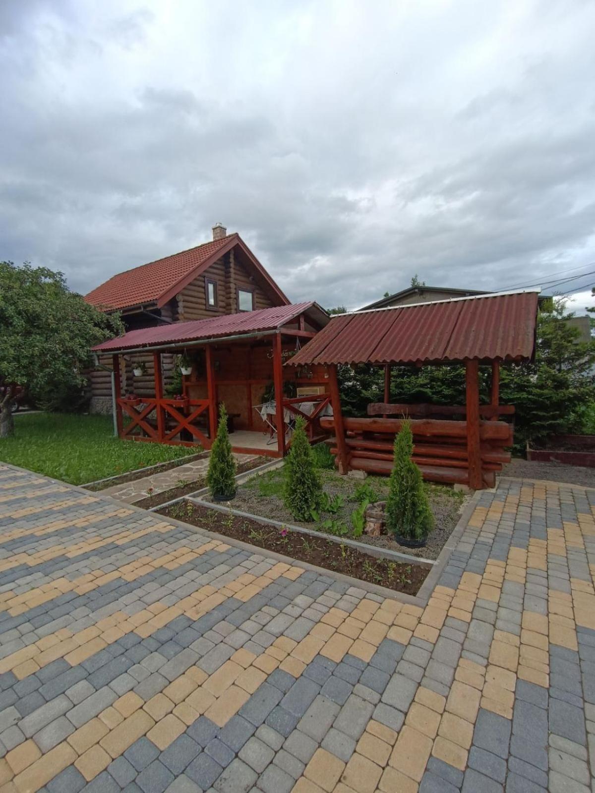 Rukavichka Villa Pilipets Exterior photo